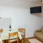 Apartment Dorina