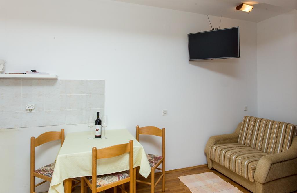 Dorina Apartamento